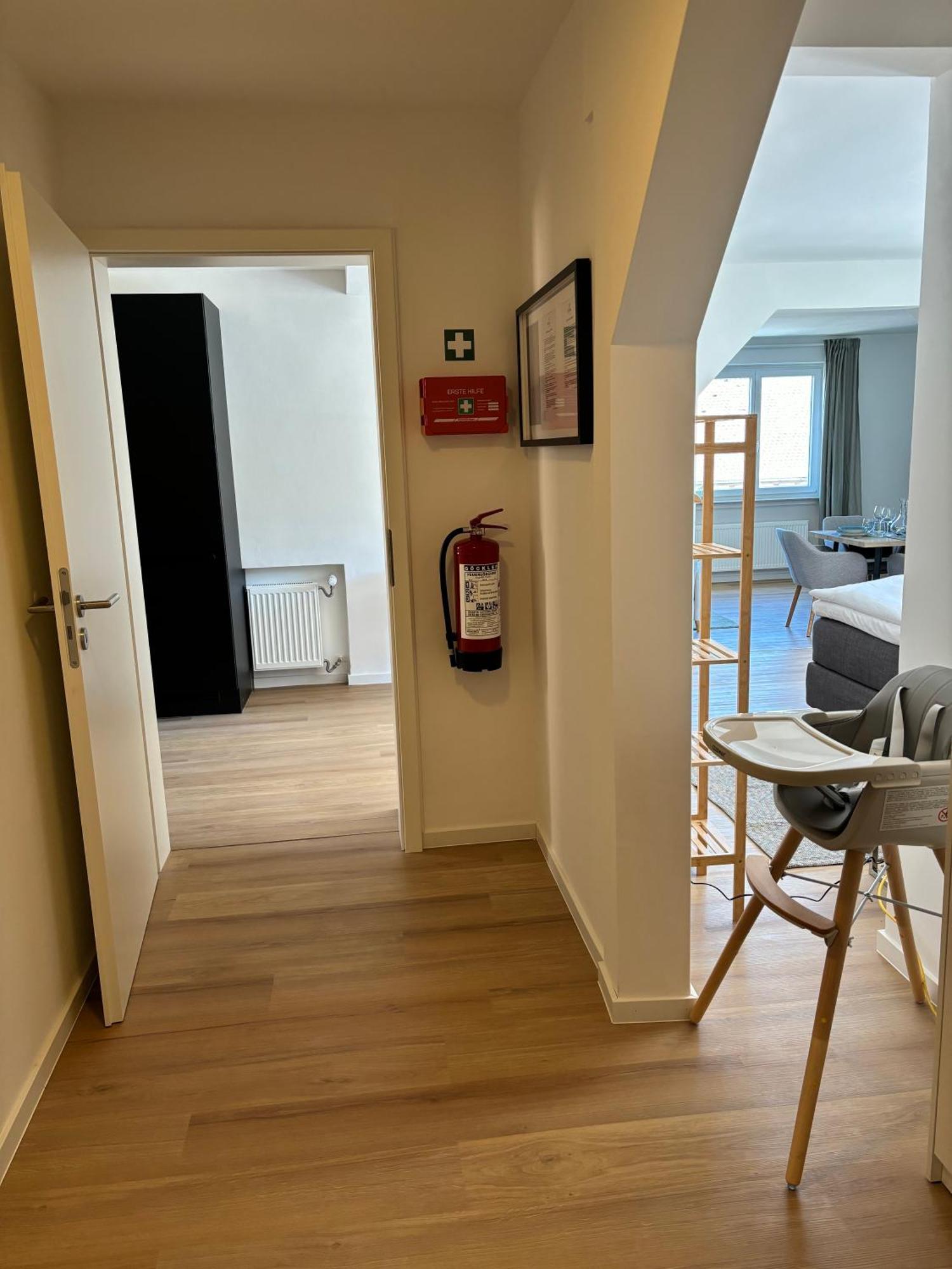 Gesamte Wohnung, Kueche, Parkplatz, Terrasse Bad Bellingen Exterior foto