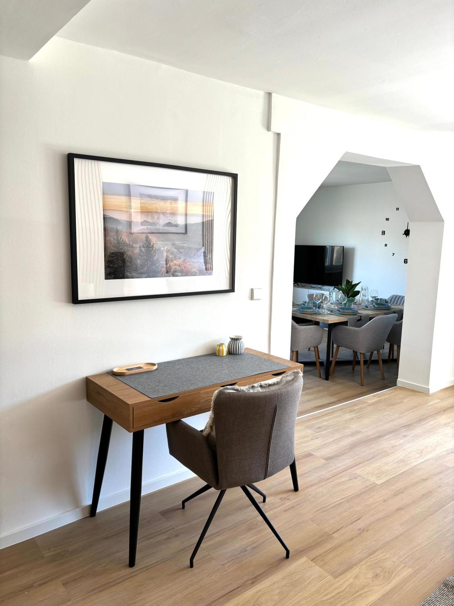 Gesamte Wohnung, Kueche, Parkplatz, Terrasse Bad Bellingen Exterior foto
